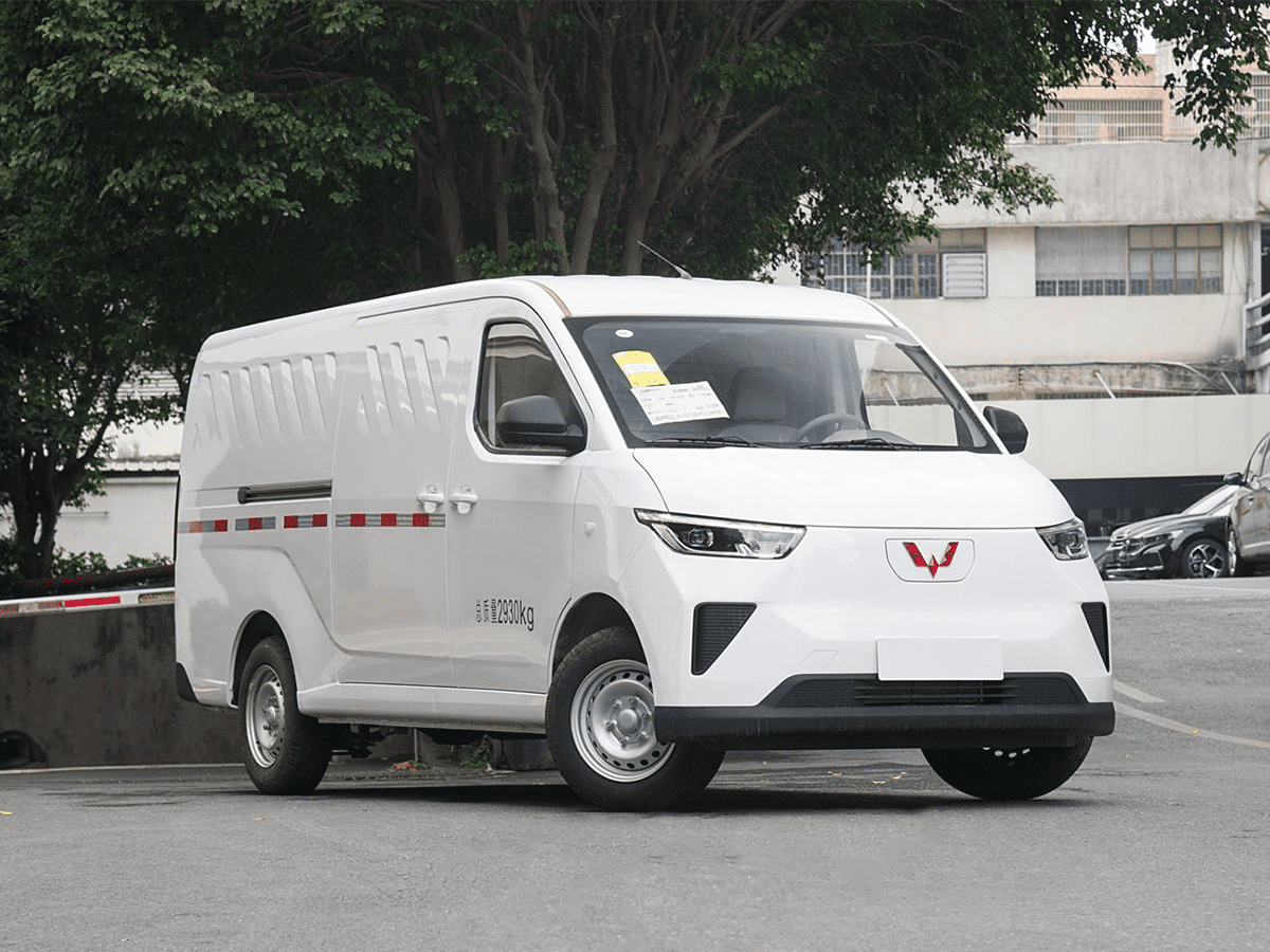 شاحنة الشحن الكهربائية Wuling Yangguang موديل 2025 