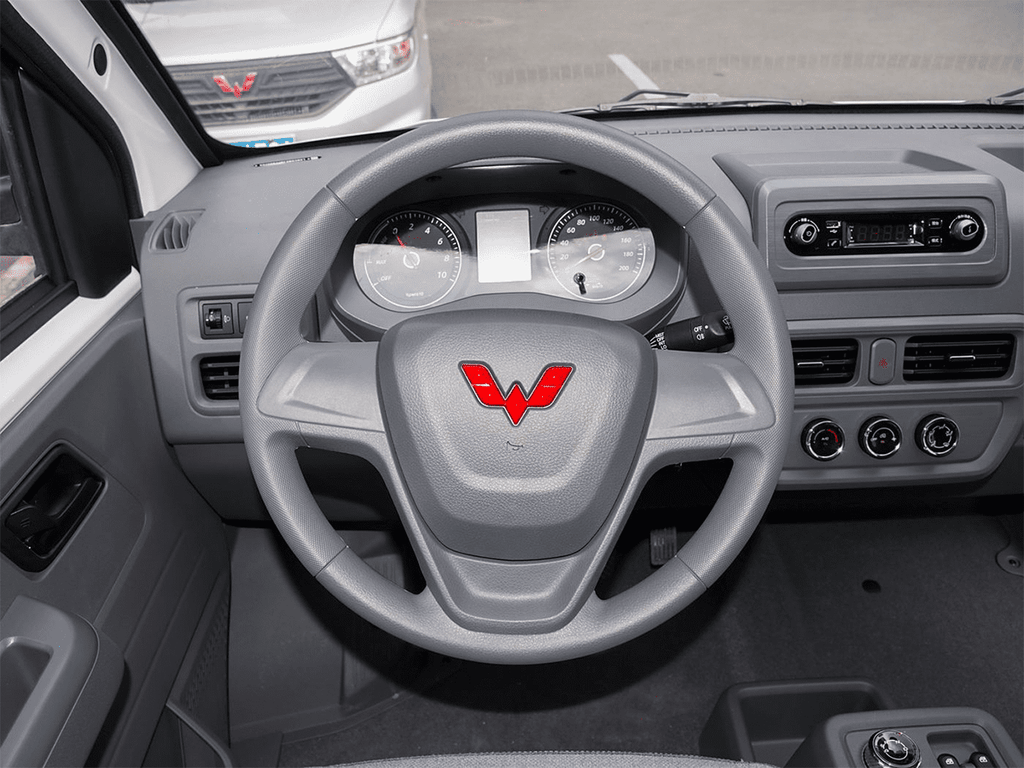 شاحنة الشحن الكهربائية Wuling Yangguang موديل 2025 