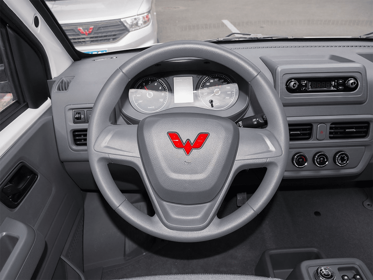 شاحنة الشحن الكهربائية Wuling Yangguang موديل 2025 